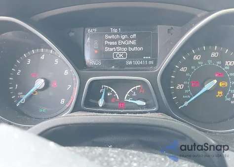 2014 Ford Focus Titanium z USA, uszkodzony, nr VIN 1FADP3J22EL422152